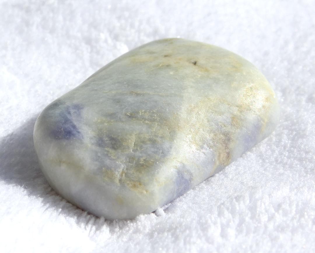 糸魚川翡翠 ラベンダー 39.8g