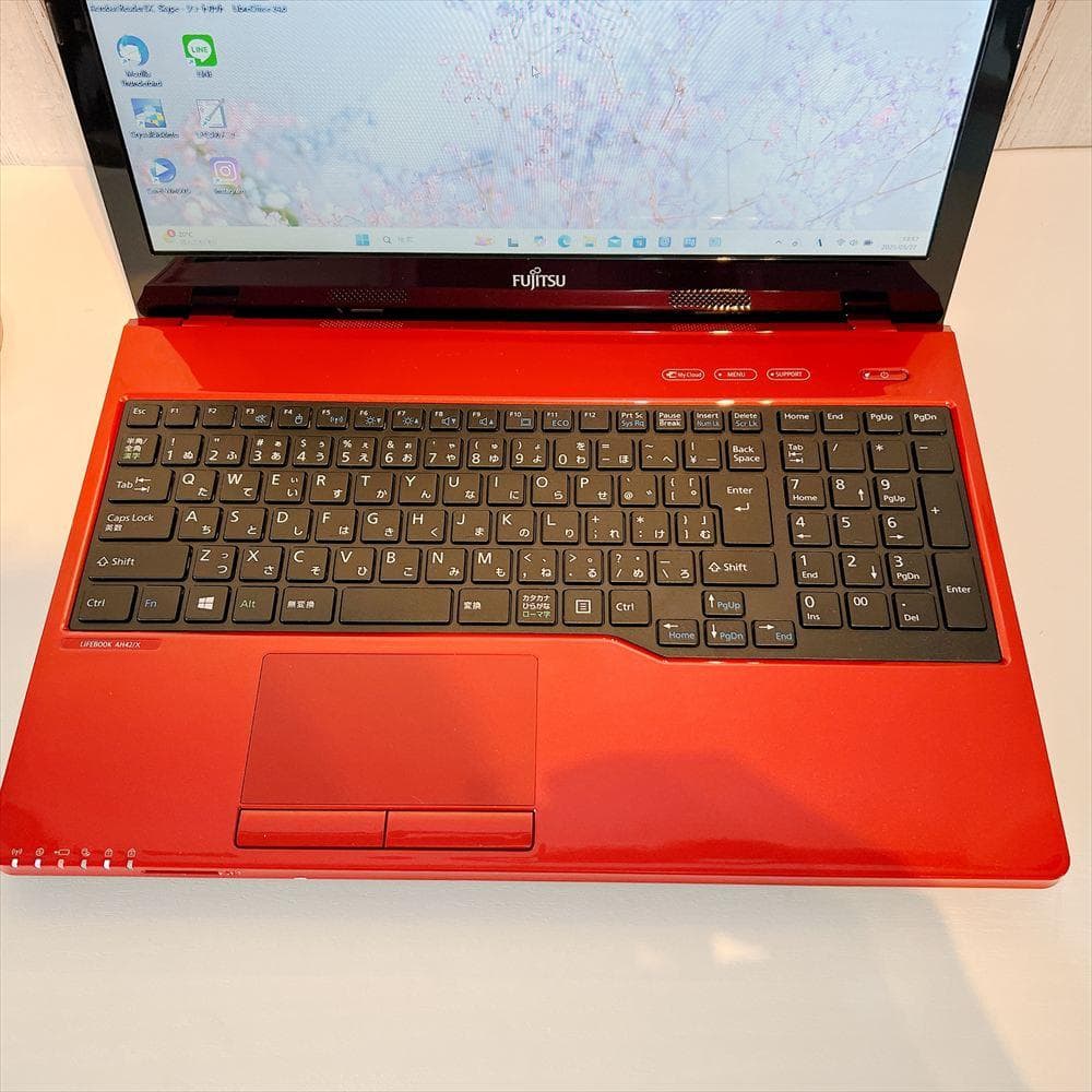 ✨月末セール✨富士通ノートPC 第5世代 SSD240GB HN303