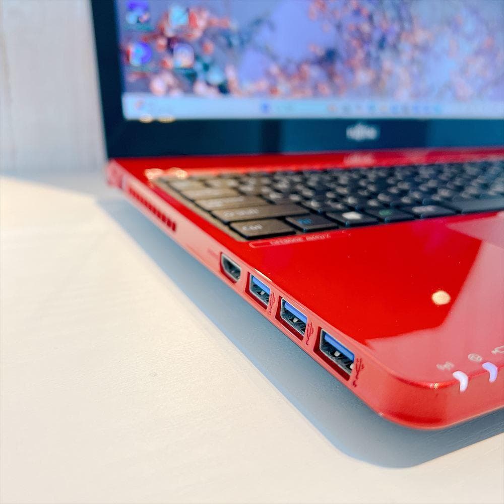 ✨月末セール✨富士通ノートPC 第5世代 SSD240GB HN303