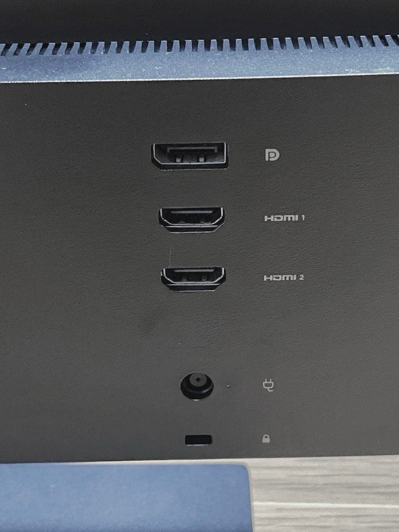 HP ENVY 27s 4Kディスプレイ