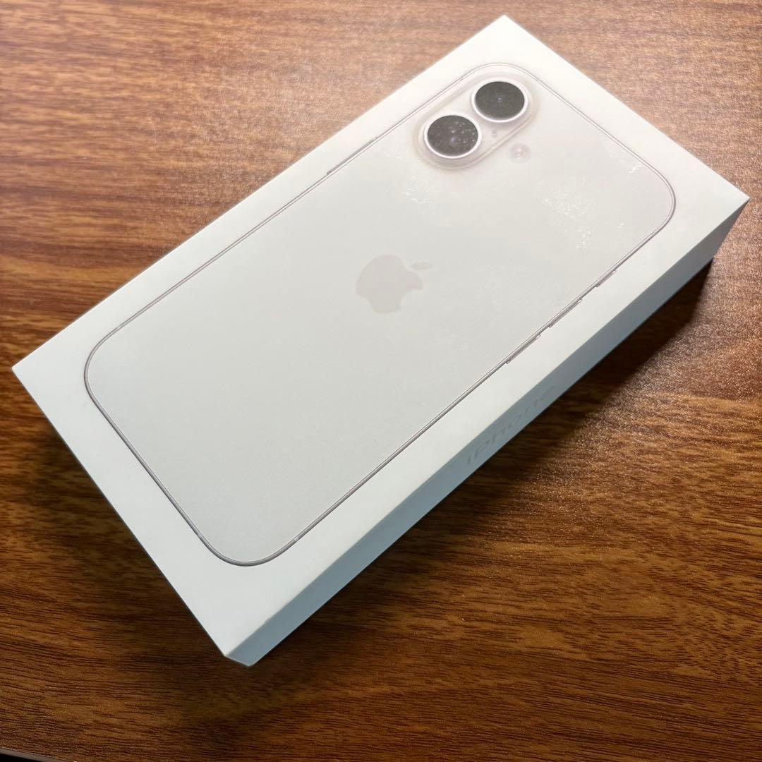 iPhone16 128GB ホワイト SIMフリー