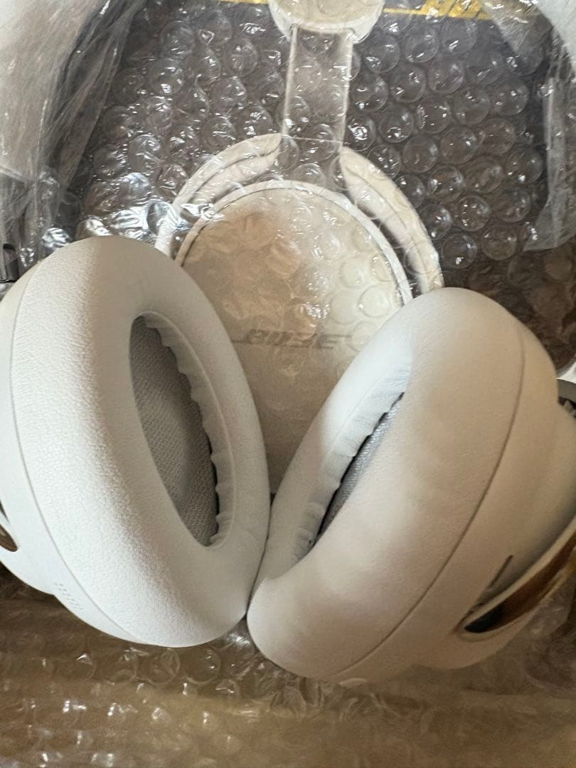 Bose QuietComfort ultraワイヤレスヘッドホン 60周年