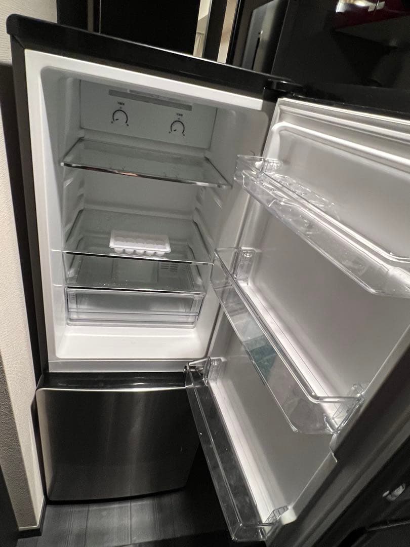 Haier ハイアール　シルバー冷蔵庫 ガラス棚 ノーフロスト