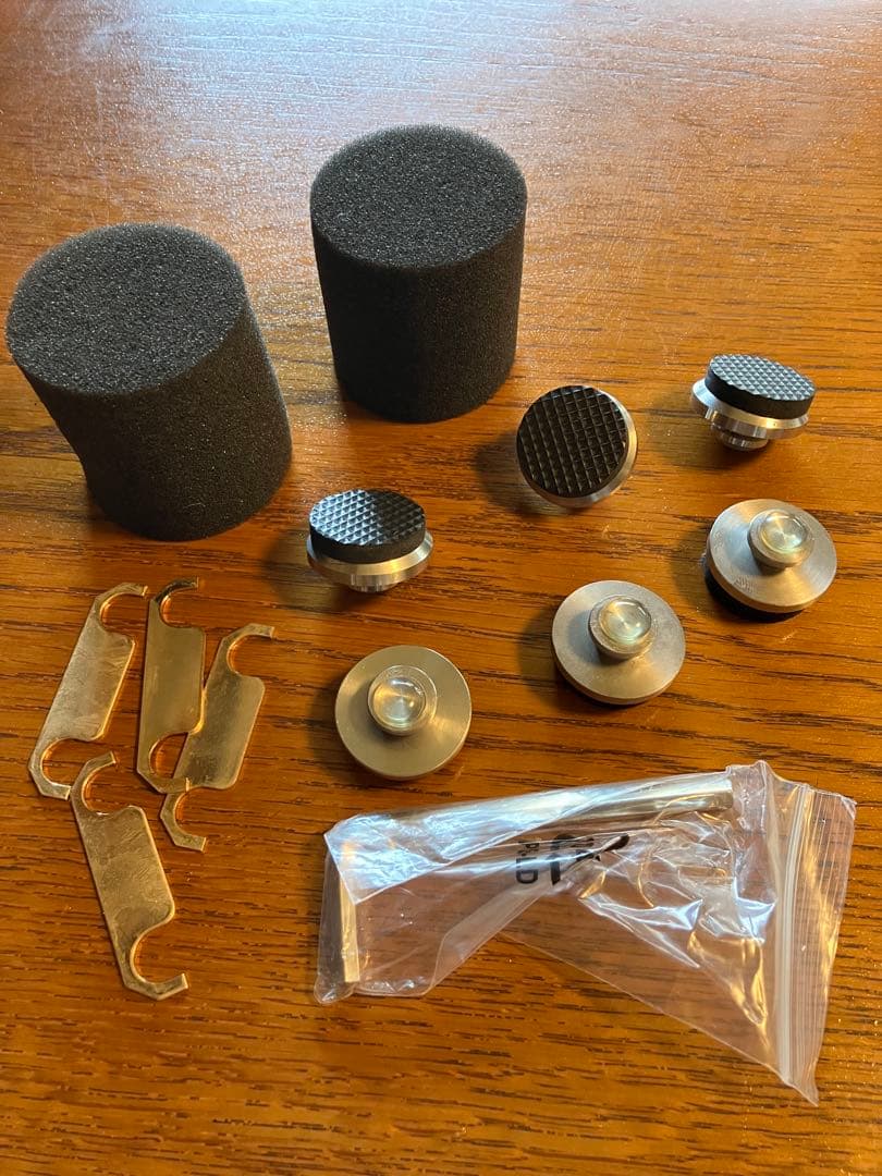 モニターオーディオ　ブロンズ2 ブックシェフ型2way