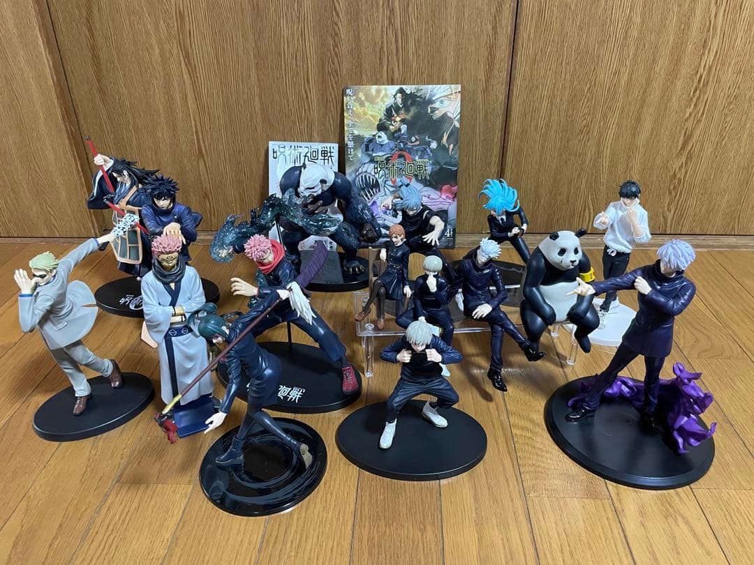 呪術廻戦 フィギュア 16体セット & おまけ 多数 - メルカリ