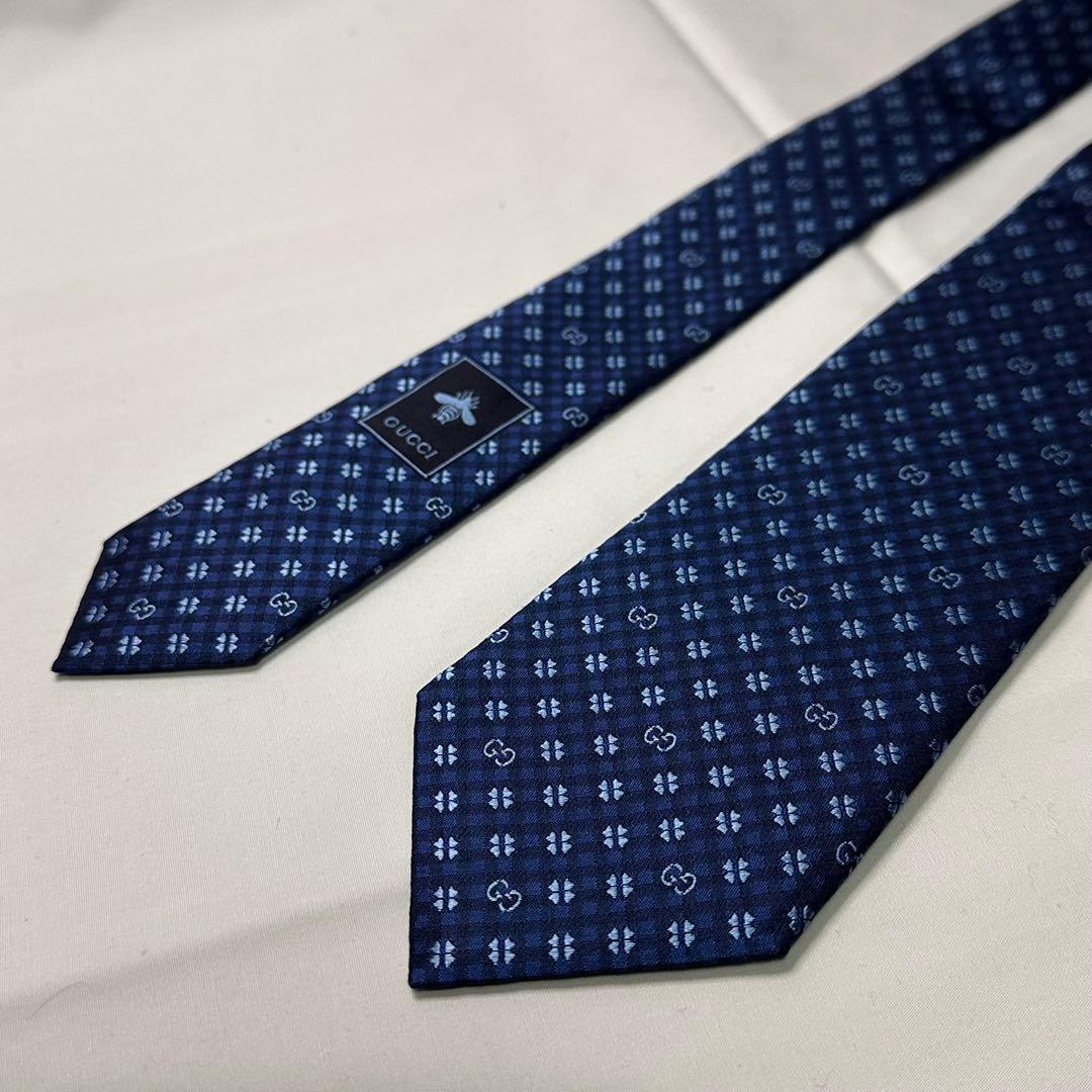 新品タグ付☆箱付☆グッチ☆ネクタイ☆ブルー☆ネイビー☆GG柄