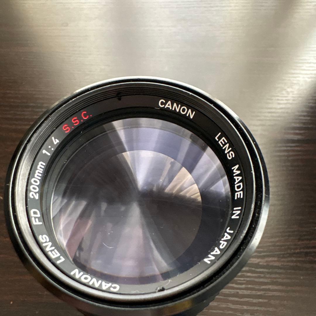Canon FD 200mm f/4 S.S.C. レンズ