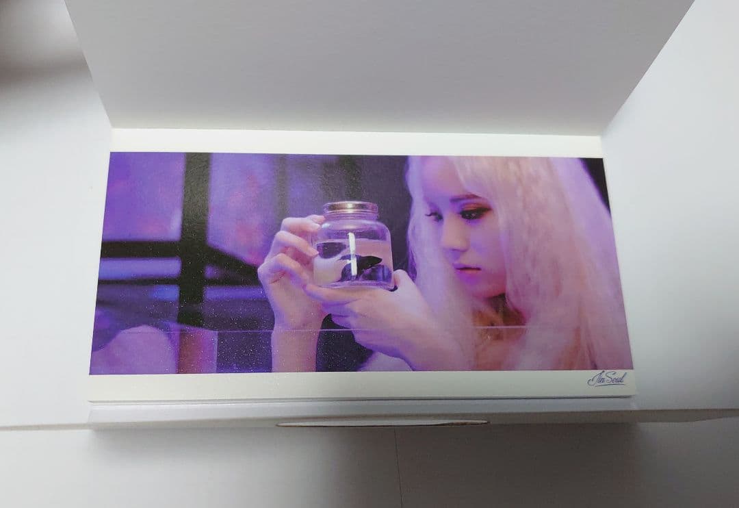 LOONA 今月の少女 深化学習班 ヨジンサイン入りMD - メルカリ