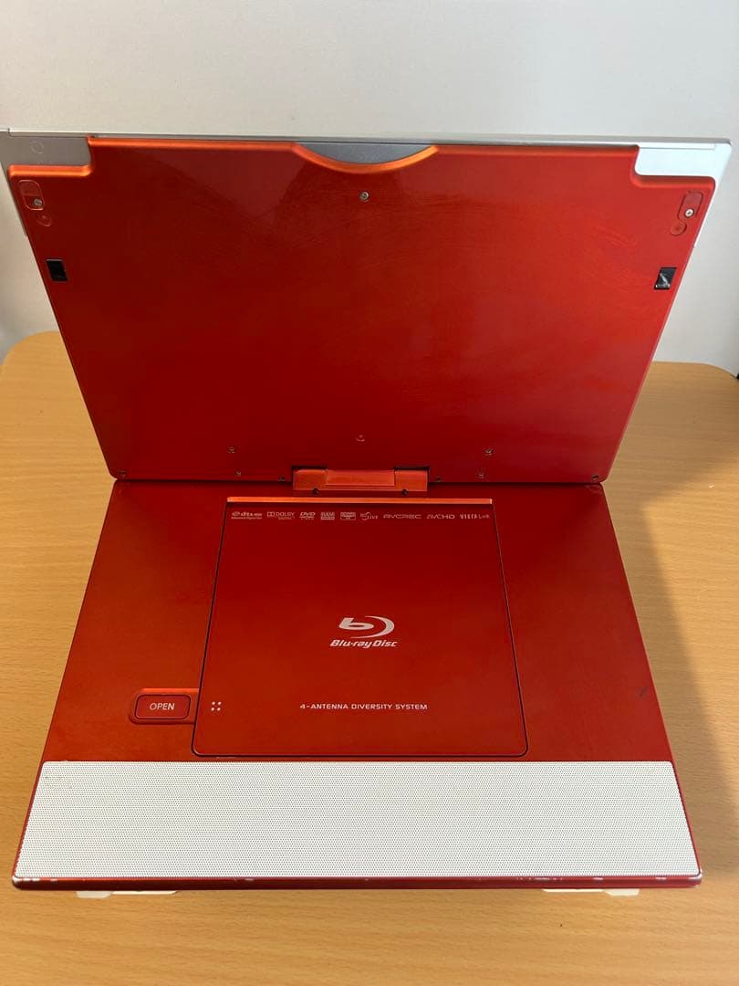 パナソニック 10型 ポータブルTV BDプレイヤー DMP-BV200