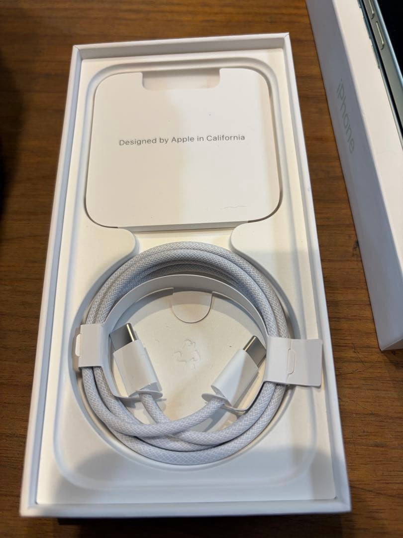 Apple iPhone 15 ミントグリーン 本体と箱一式