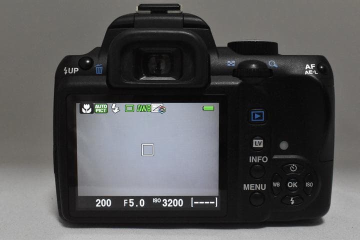 PENTAX デジタル一眼レフカメラ K-r ブラック レンズキット