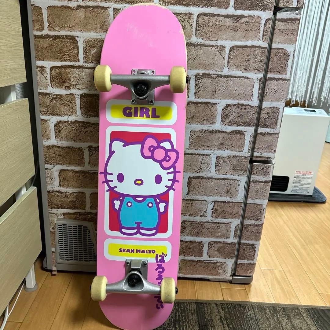 GIRL ハローキティ スケートボード 7.75 - メルカリ