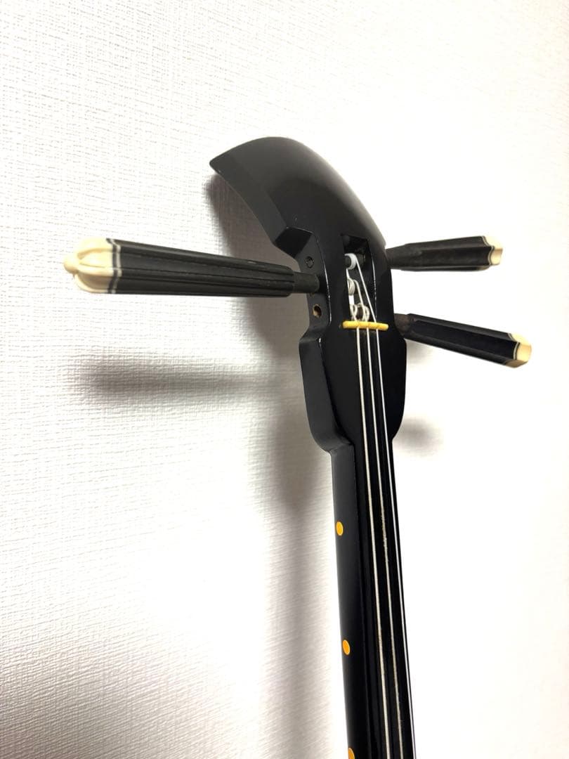 沖縄ちむぐくる三線 本蛇皮 強化張り 価格応相談可 - メルカリ