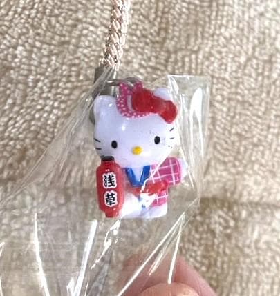 ご当地キティ 浅草限定 キティちゃん ストラップ はろうきてぃ ピンク