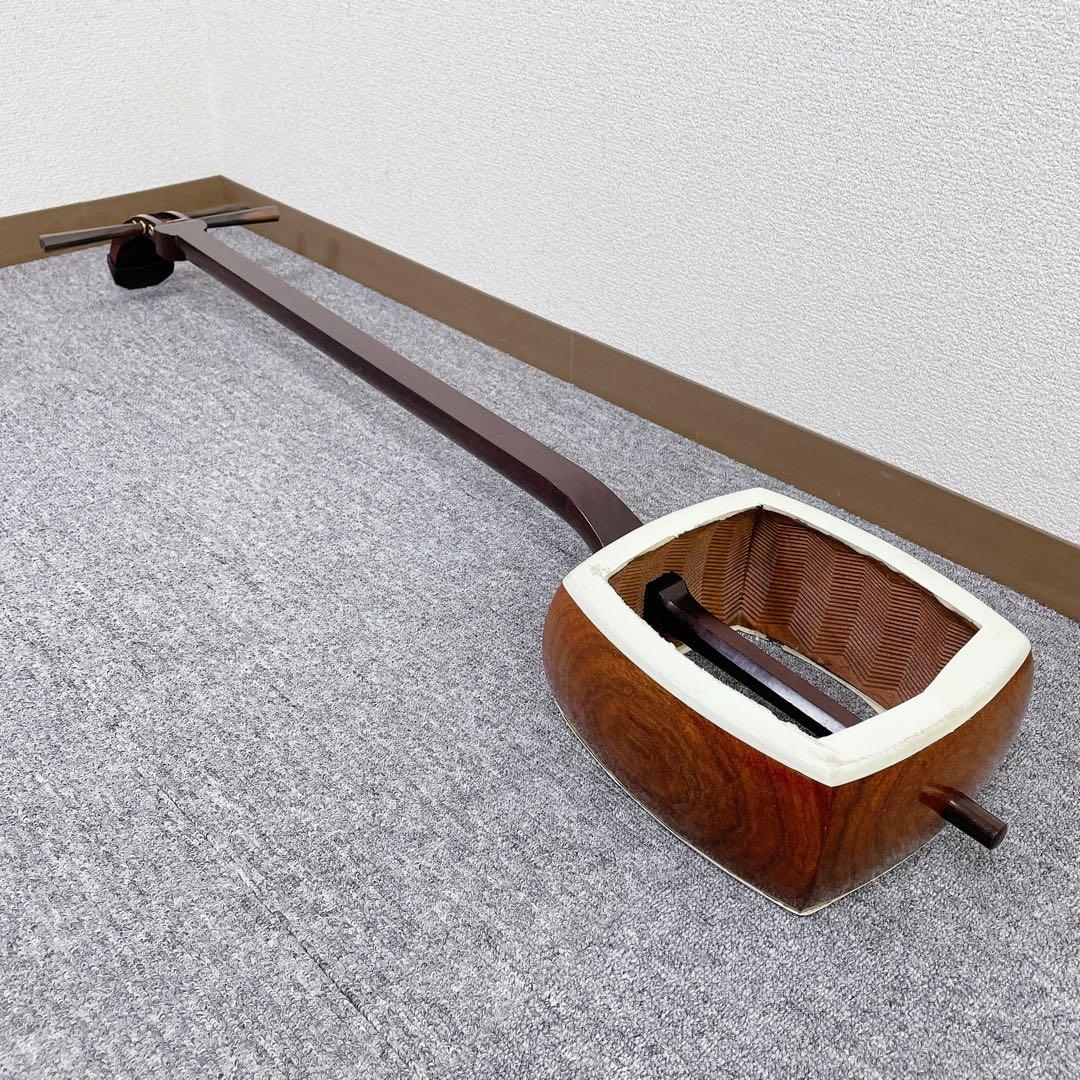 三味線 細棹 金細 トチ紅木 一本溝 綾杉彫り胴 K9 和楽器 - メルカリ