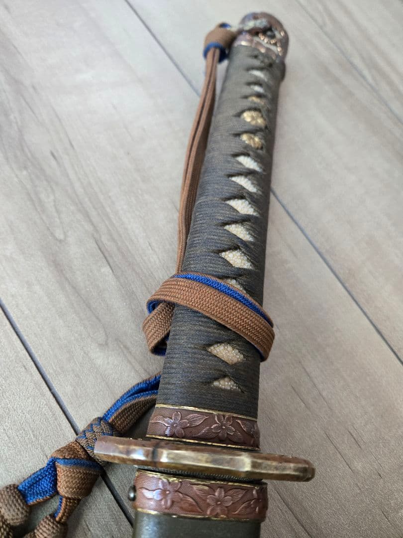 美品 陸軍九八式軍刀拵えのみ(刀緒、残欠つき) 刀身なし - メルカリ