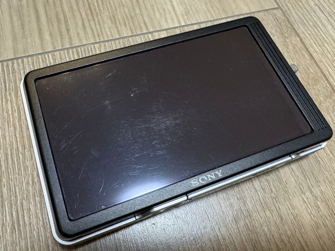 デジタルカメラ Cyber-shot DSC-T700