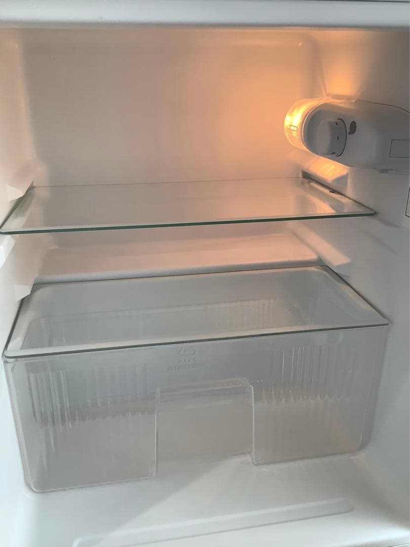 らら 2Ｄ冷蔵庫 アイリス KRSD-9A-W 90L 19年製 ホワイト