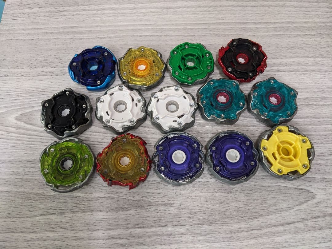 ベイブレードX ブレード14個まとめ売り カスタムセットブレード有り