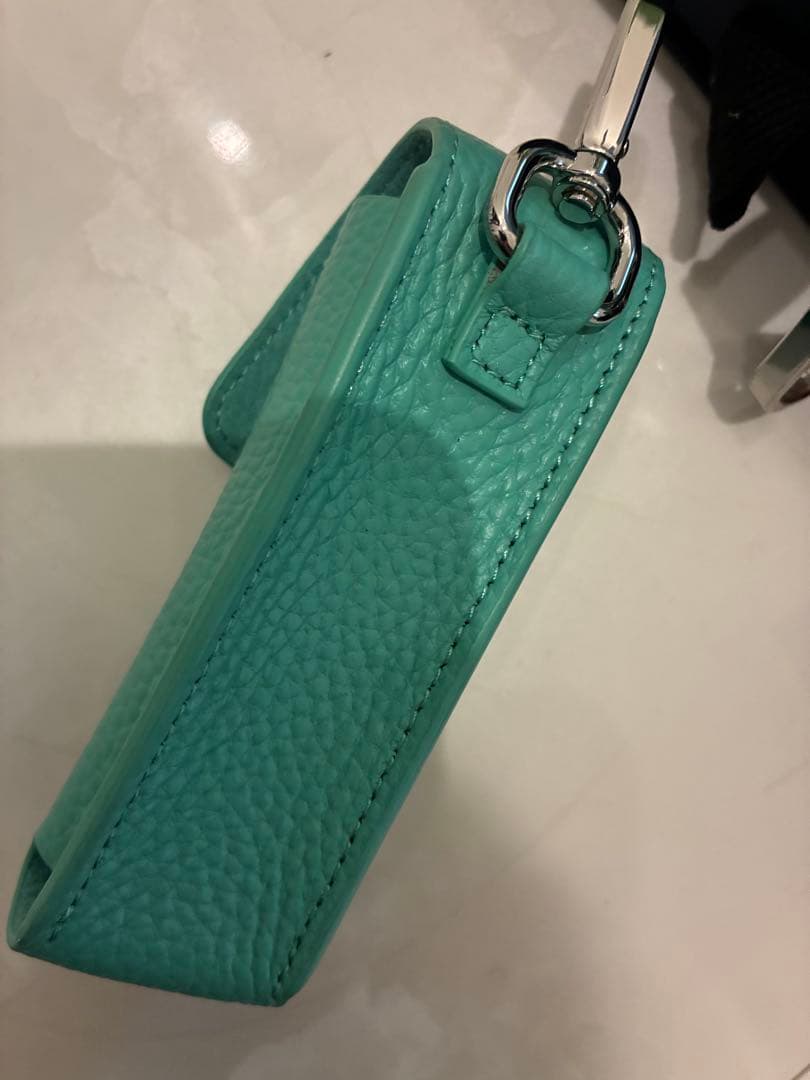 【美品】A＆S iPhone12 鈴木亜美　スマホ　ショルダー　リップケース