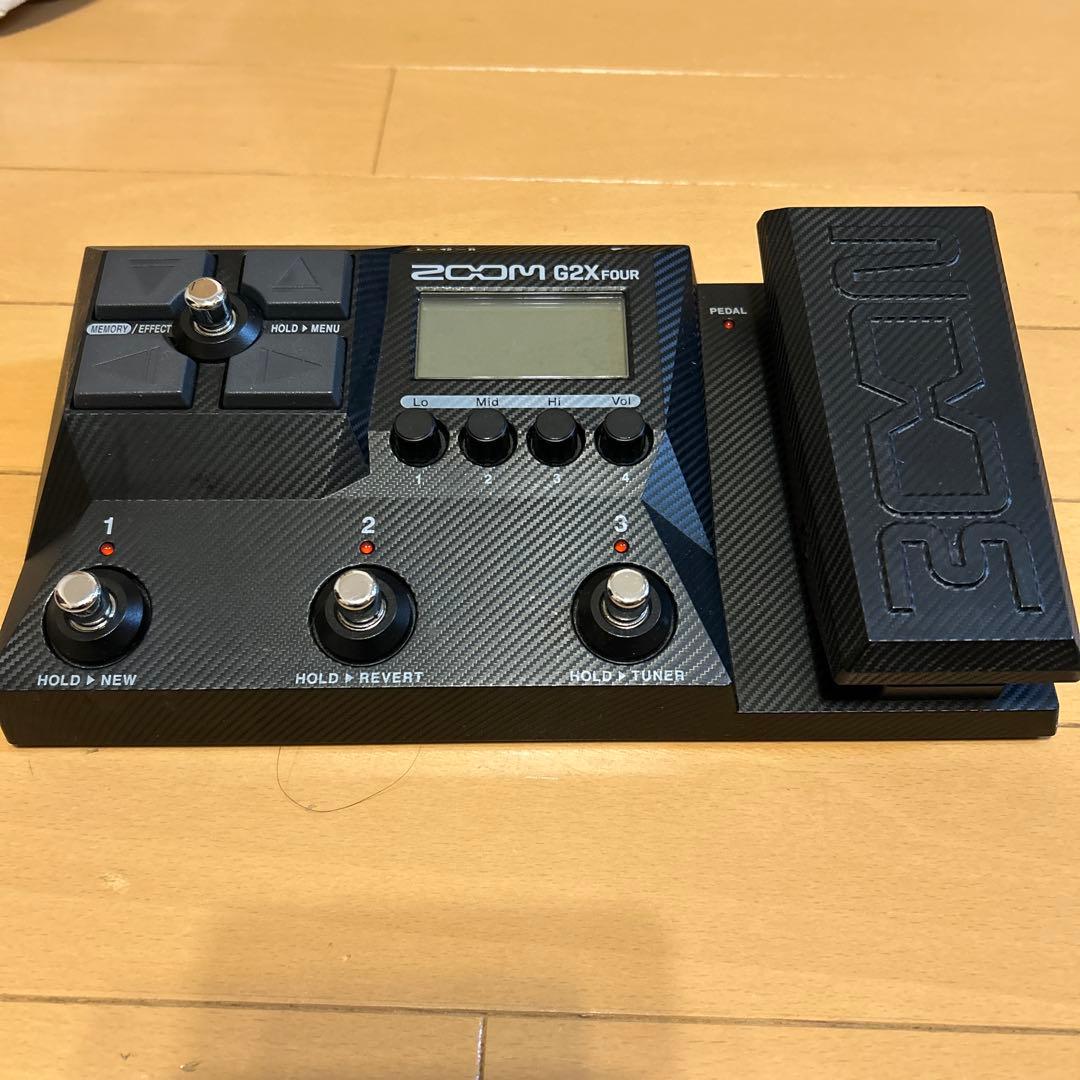 ⭐️美品　ZOOM G2Xfour 箱つき⭐️ ZOOM G2 FOUR ギター用マルチエフェクター＆アンプエミュレーター