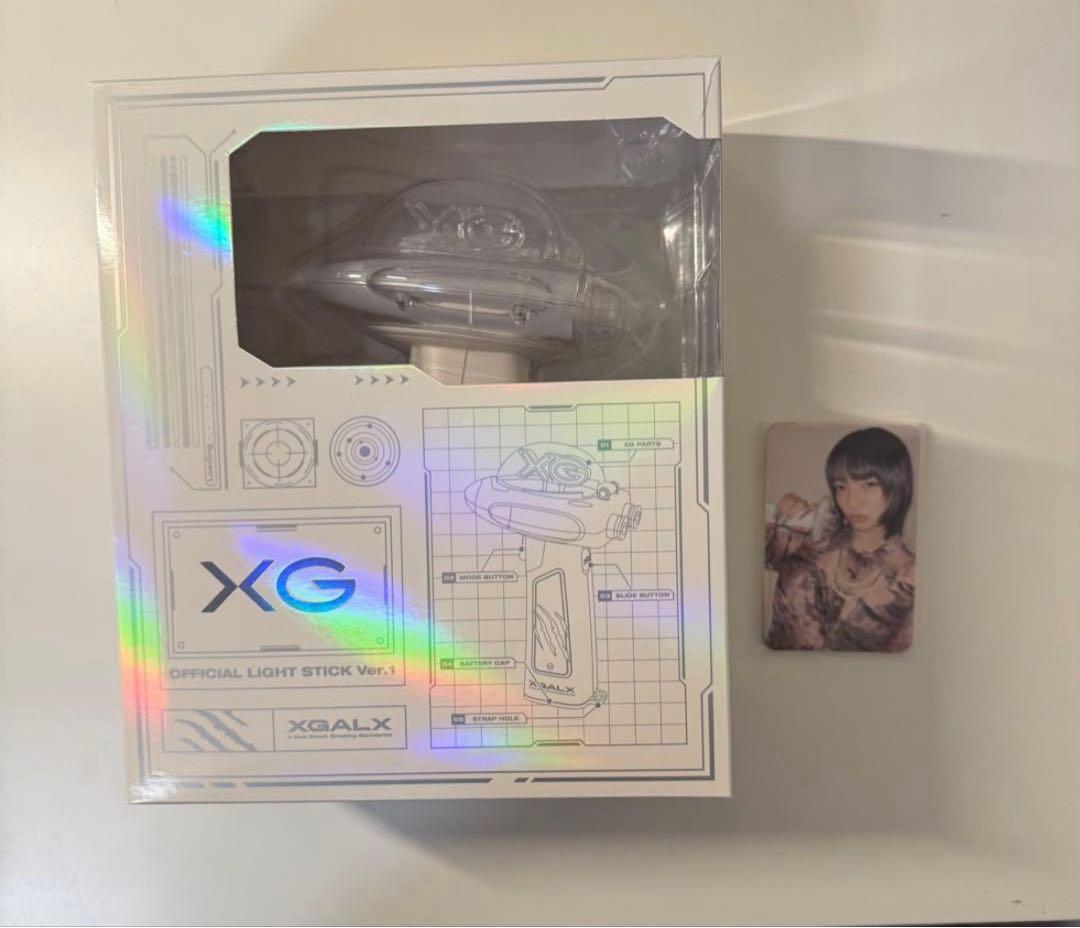 XG OFFICIAL LIGHT STICK Ver.1 トレカ付き Xtraordinary Girls Ver.】XG OFFICIAL LIGHT STICK Ver.1（w/XG