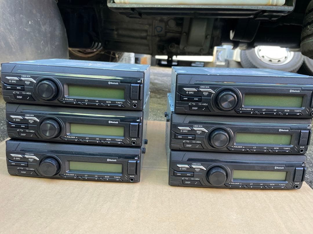 日野トラック24vの1DINラジオ USB Bluetooth対応6個まとめ売り