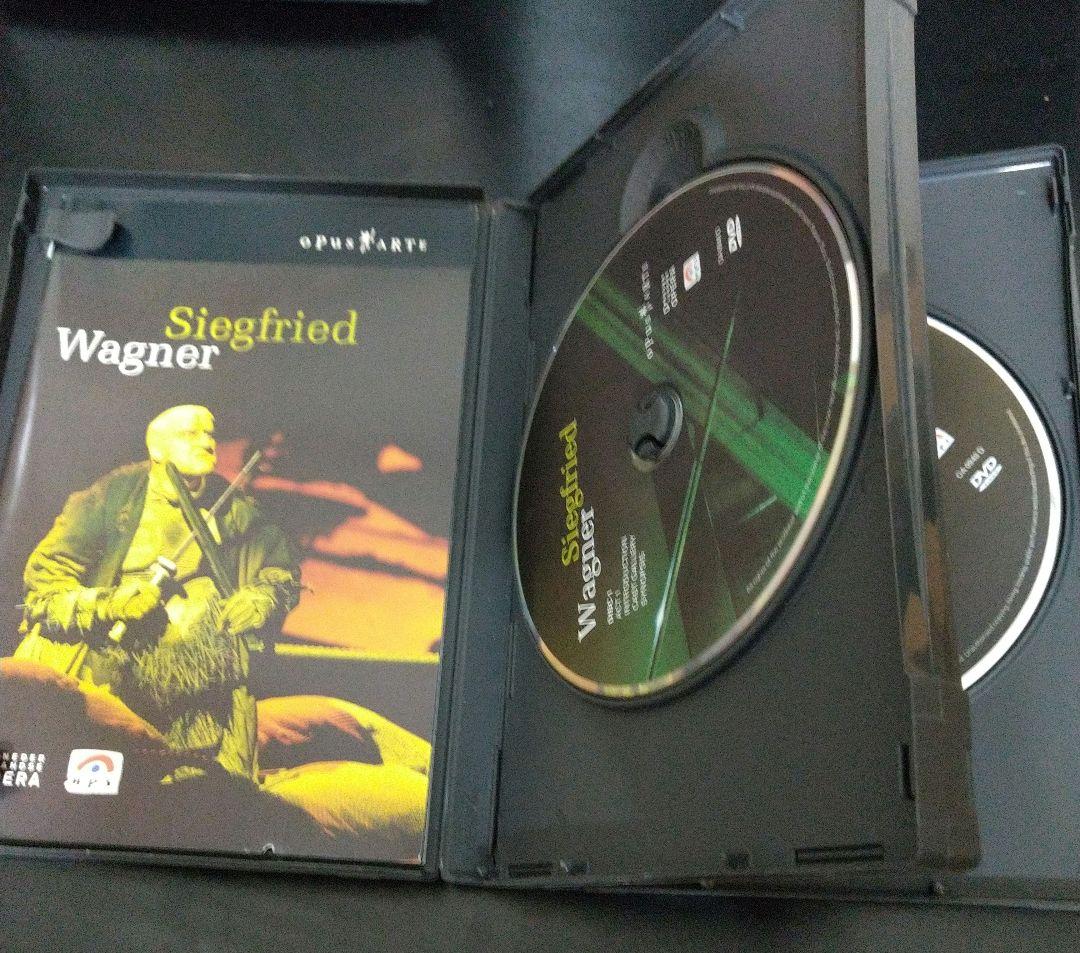 ニーベルングの指輪』DVD 演出:ピエール·アウディ 衣装:石岡瑛子