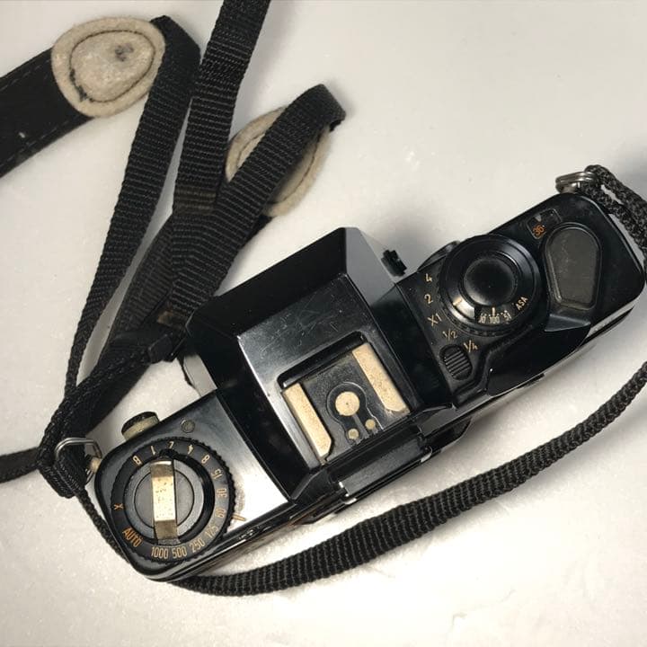 フィルムカメラ　ヤシカコンタックス139 Quartz ボディ　シャッター切れる