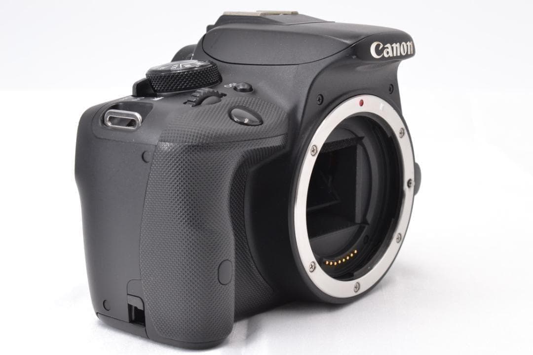 ■ 美品 ■ キャノン　Canon Kiss X7 レンズキット