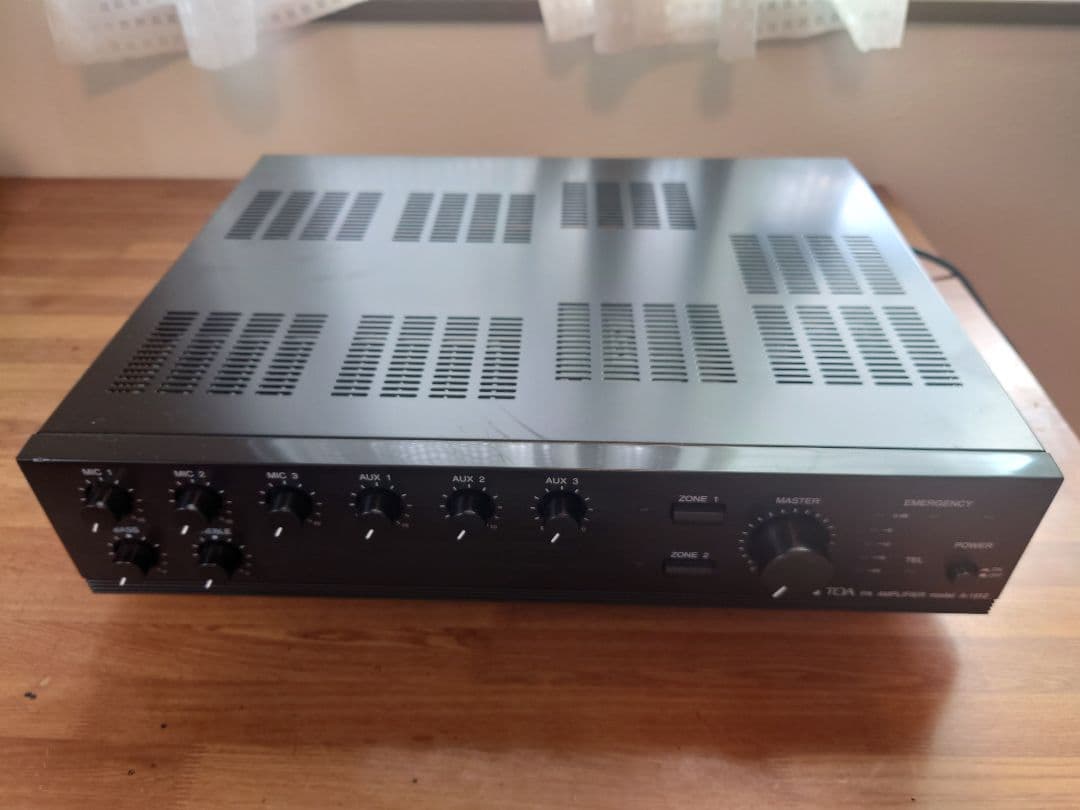 アンプ TOA PA AMPLIFIER model A-1812
