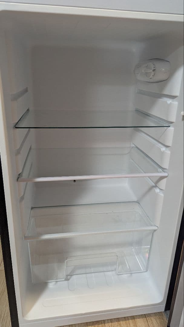 冷蔵庫　一人暮らし　maxzen　138L　黒　 2021年製