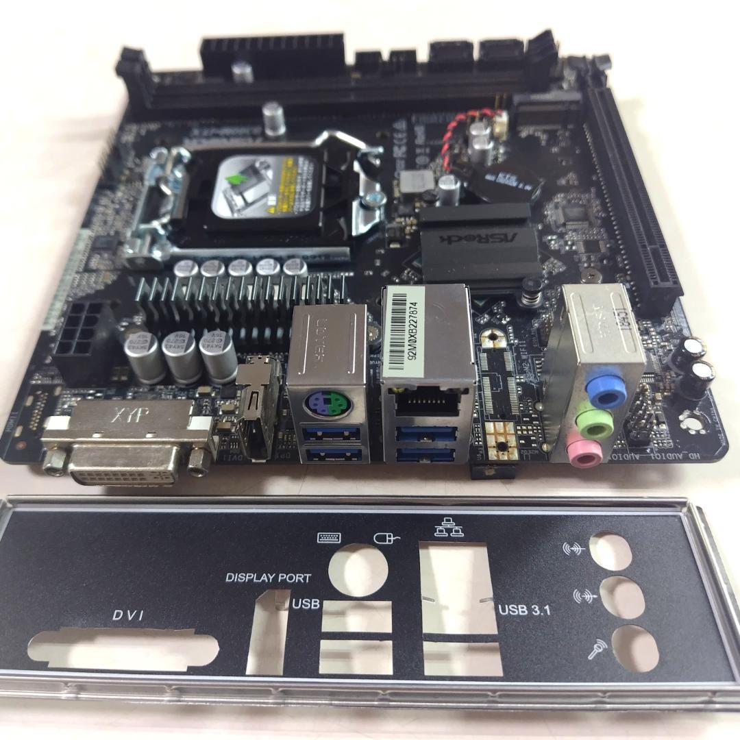 マザーボード 　ASRock B360M-ITX　LGA1151　8／9世代 ㉒