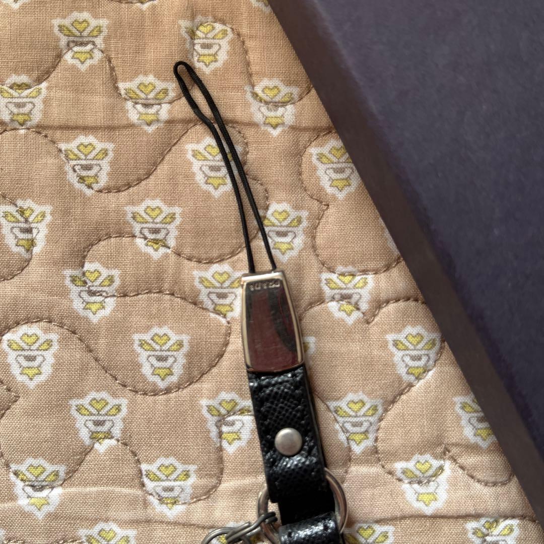 PRADA クマチャーム