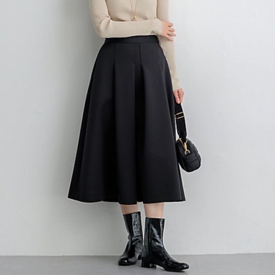極美品✨23区 2024AWネオプレーンジャージータックスカート 黒 40
