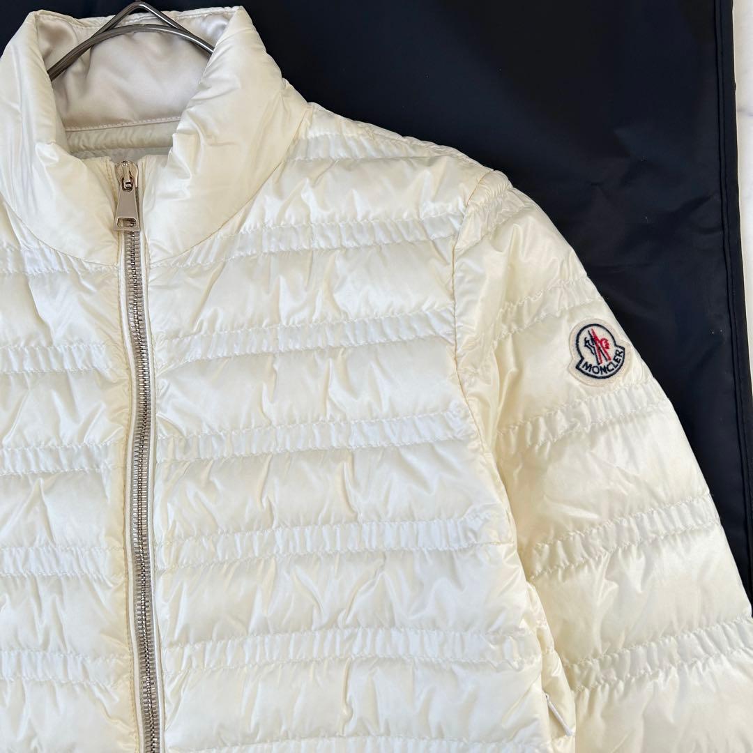 Papipu様専用 極美品 モンクレール ダウンジャケット アネモネ