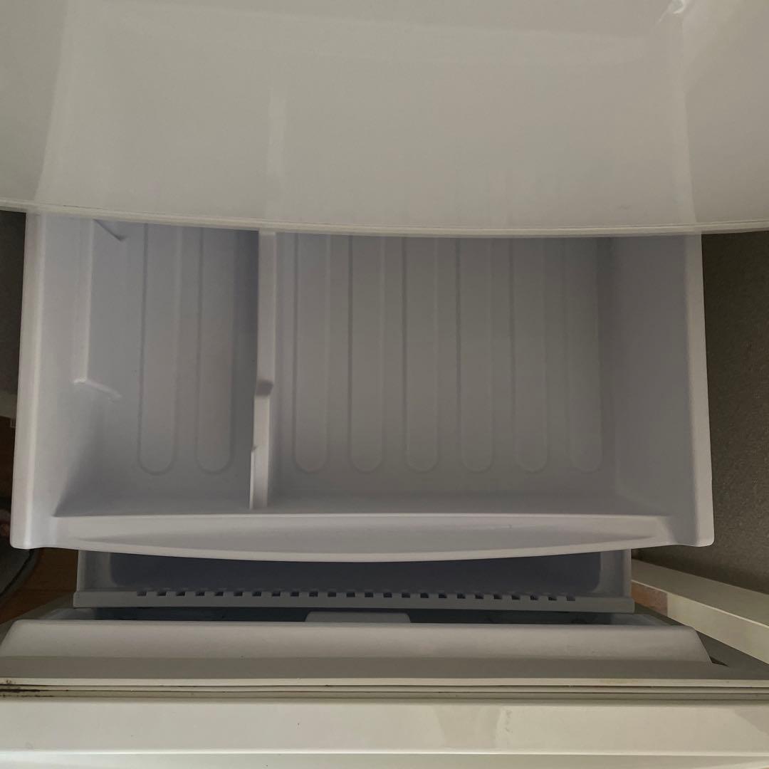 冷凍冷蔵庫　SHARP