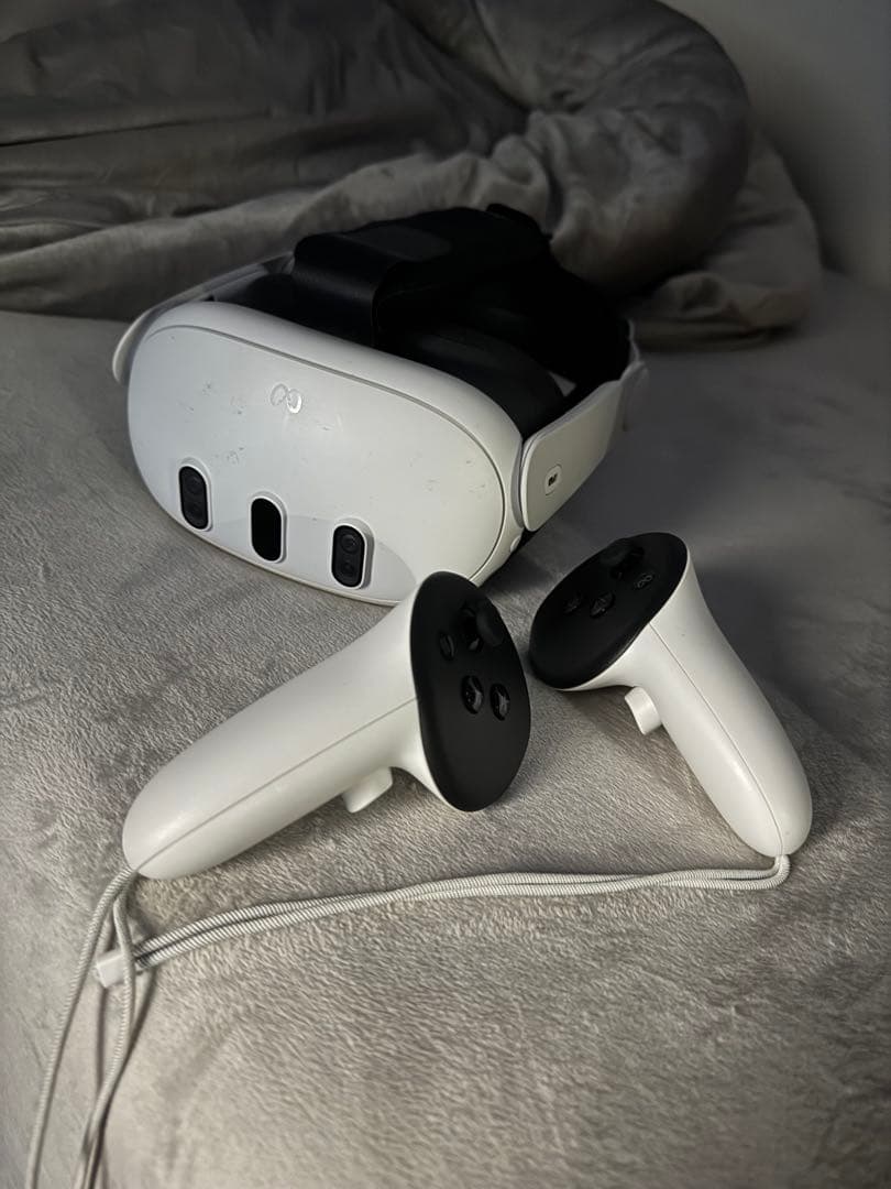 【極美品】 Quest 3 512GB メタクエスト ヘッドストラップ付 Amazon.co.jp: Meta Quest 3 512GBセット アクティブストラップ付き