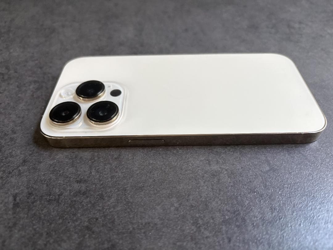 週末処分　超美品Apple iPhone 14 Pro 256GB SIMフリー