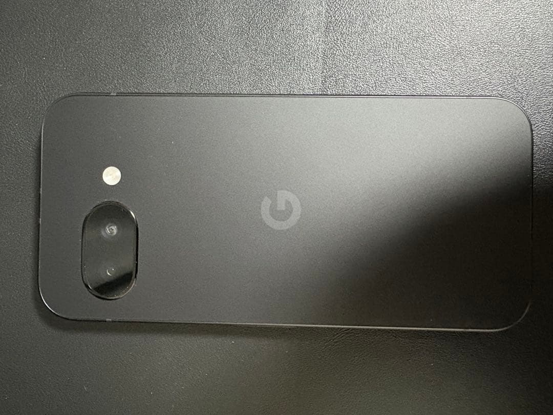 Google Pixel 9a 128GB Obsidian本体