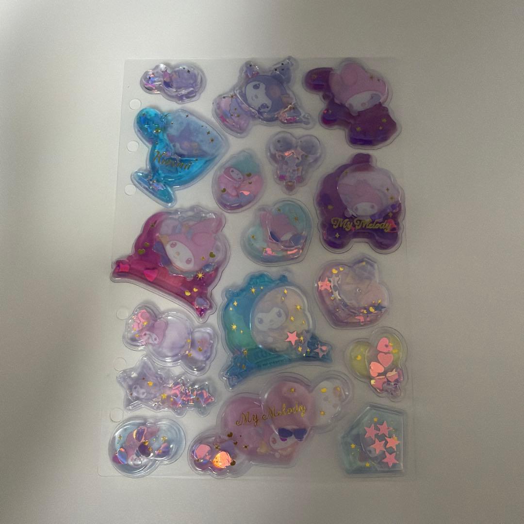 シール帳完成品+おまけ付き - メルカリ