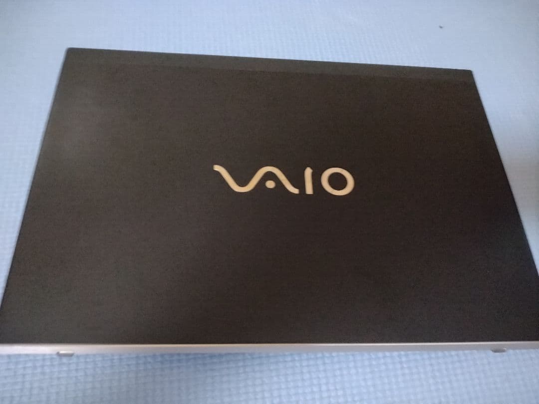 軽量薄型☆ VAIO VJPG11C12N i5-8250　8GB SSD256