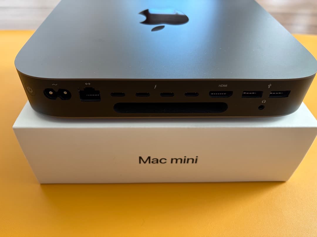 Macデスクトップ Mac mini 2018 SSD:1TB ETH:10Gbps