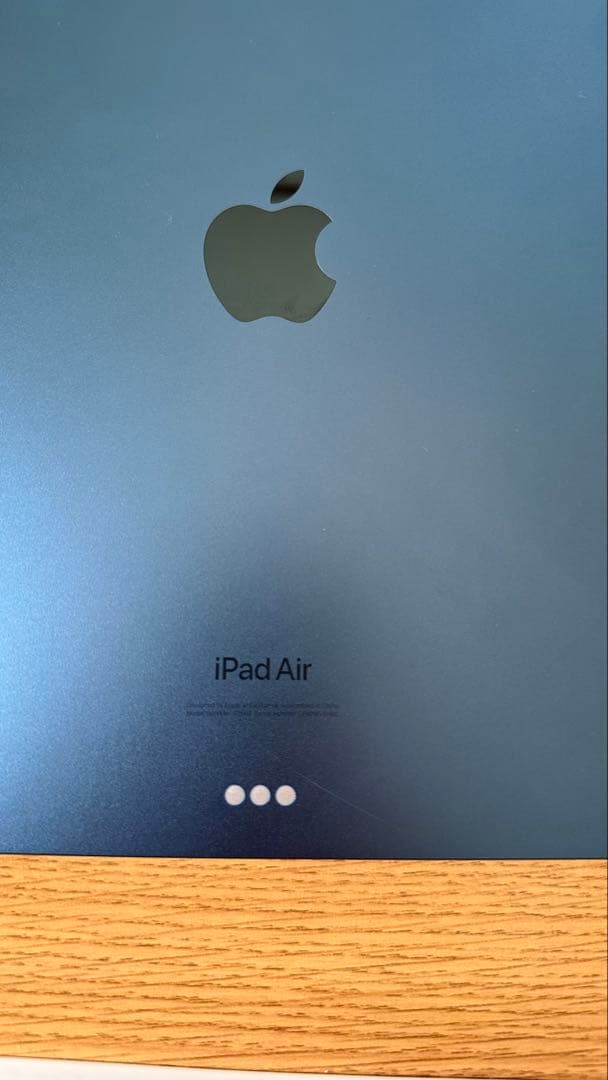 Apple iPad Air 第5世代　Wi-Fi 64GB