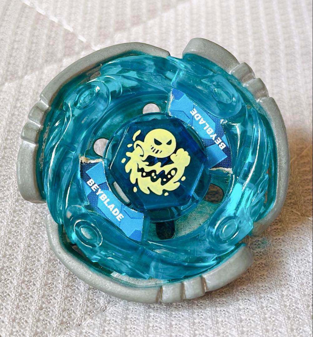 メタルファイトベイブレード サイバーアクアリオ - メルカリ