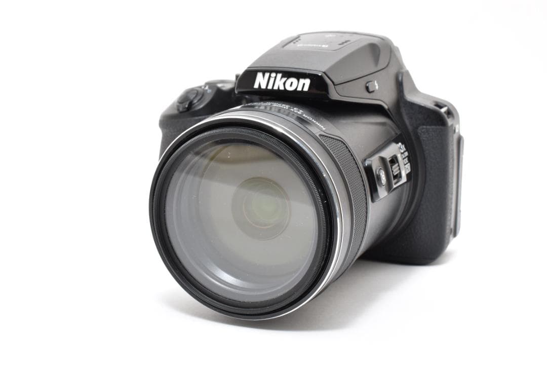 ニコン　Nikon COOLPIX P900 《元箱付属・動作確認済み》