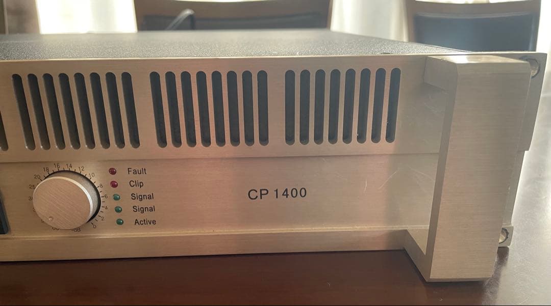 CLASSIC PRO CP1400 パワーアンプ クラシックプロ①