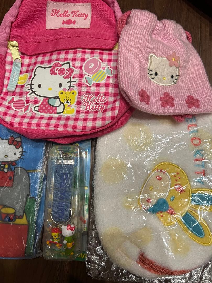 ハローキティ トゥイーティー キーホルダーセット - その他本当に 安い