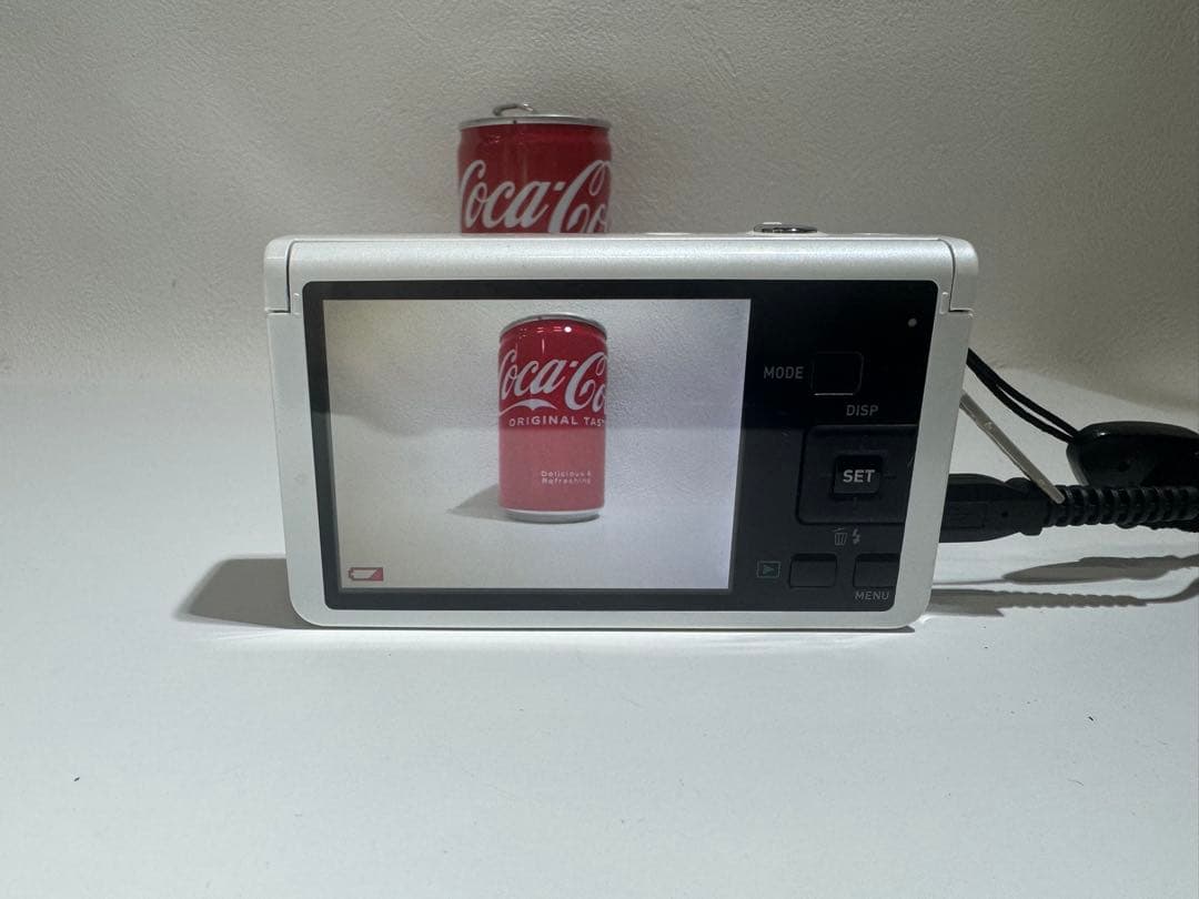 美品 CASIO EXILIM EX-ZR50 ホワイト デジタルカメラ