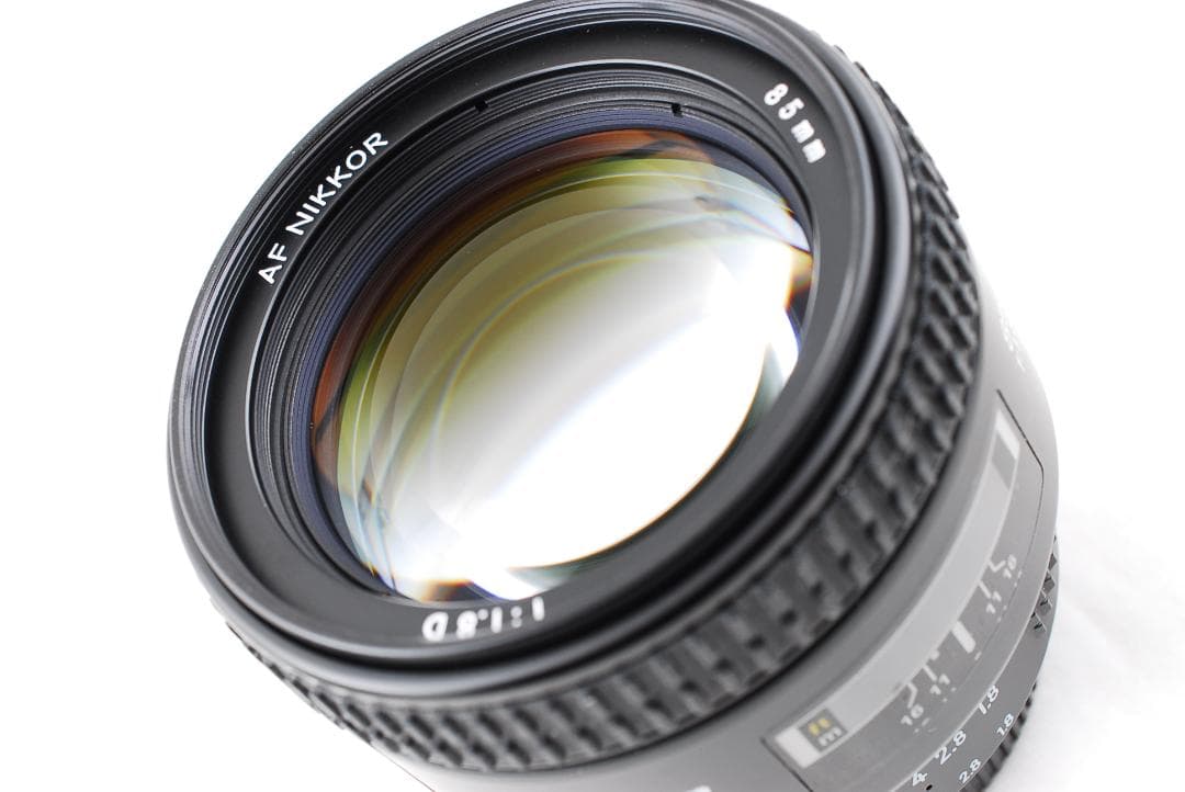 ニコン Nikon AF Nikkor 85mm F1.8D Lens